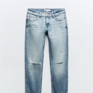 Women’s Light Blue Distressed Jeans